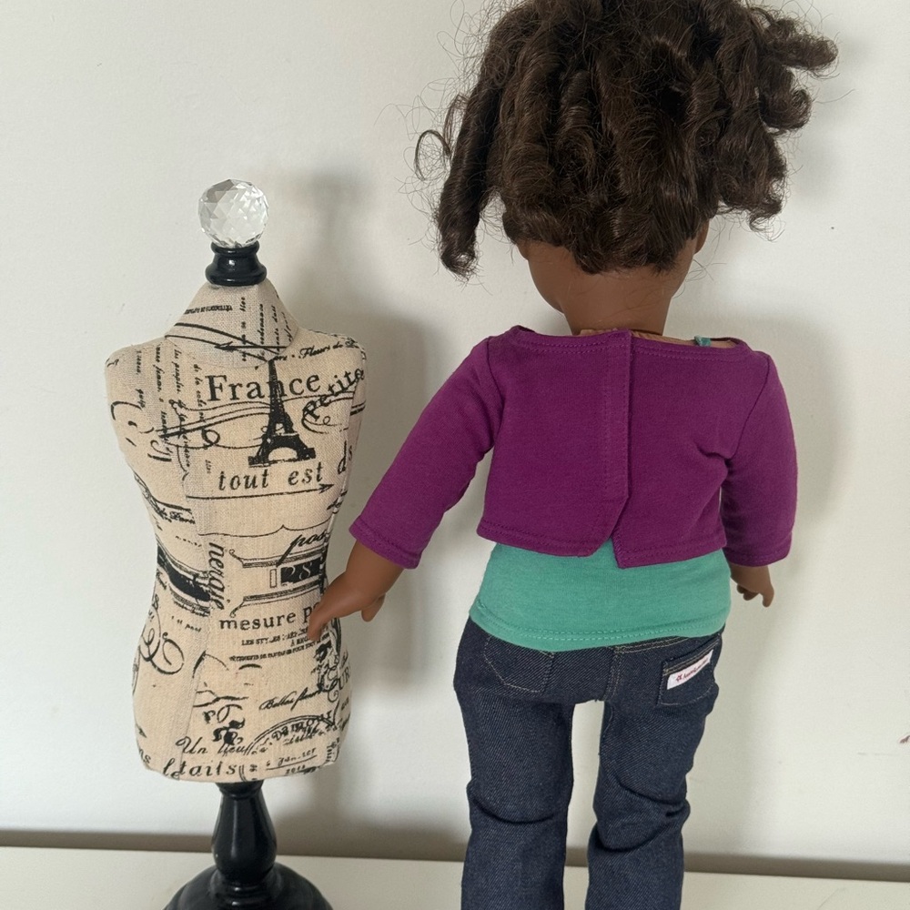 American Girl Doll Gabriela McBride 2017 Girl of the year - Picture 7 of 7
